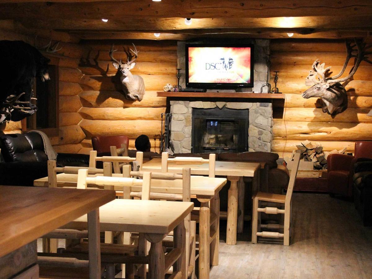 Rock Lake Lodge Rock Lake Lodge Provincial Park Extérieur photo